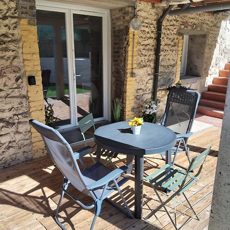 Meuble Avec Cour Apartment Sotteville-les-Rouen Bagian luar foto